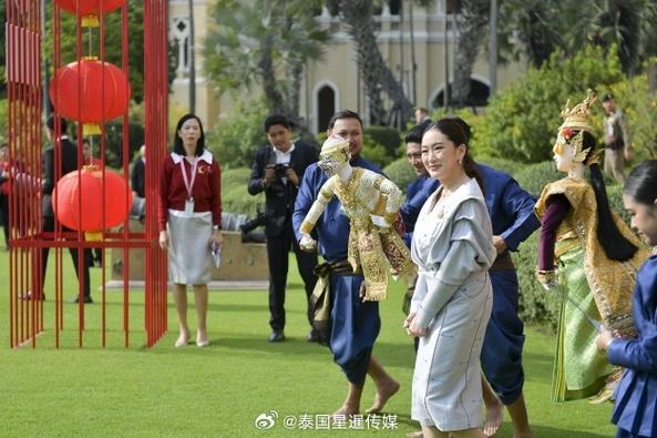 满足电竞观